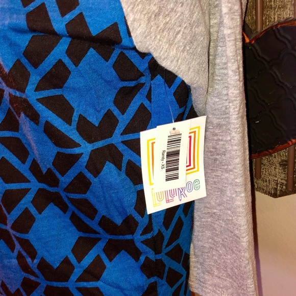 NWT LuLaRoe Randy Raglan, XS, Blue & Black - Picture 2 of 4